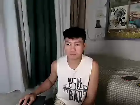 xshyboyx online show from June 1, 12:38 pm