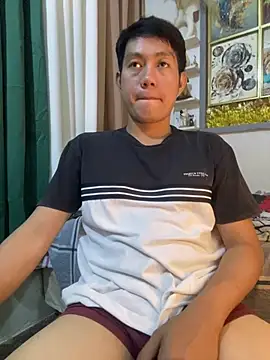 xshyboyx online show from August 9, 11:27 am