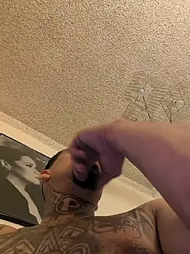 Cnutt310 online show from June 24, 3:48 pm