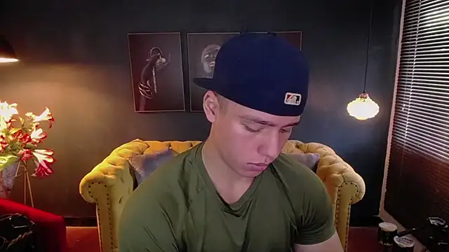 deivid parker online show from June 26, 1:46 pm
