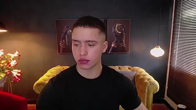 deivid parker online show from June 19, 1:38 pm