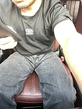 Llovlyboyyyy12 online show from July 16, 3:02 am