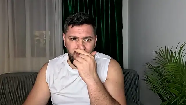 Gold Alpha Boy online show from May 12, 8:17 pm