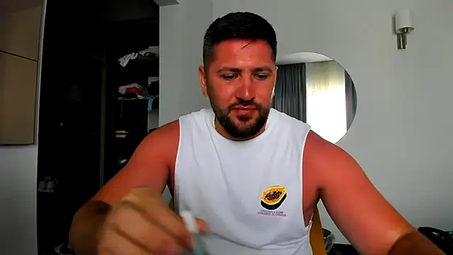 Gold Alpha Boy online show from July 11, 1:02 pm
