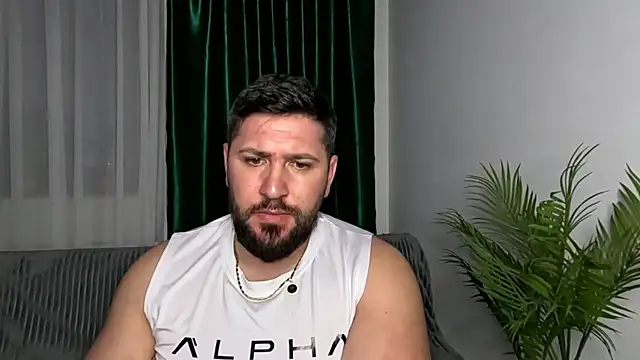 Gold Alpha Boy online show from April 29, 7:20 pm