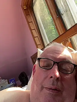CharlieWeaver22 online show from July 31, 11:32 am
