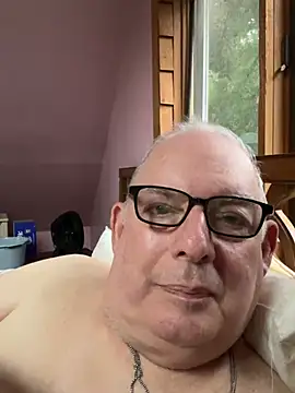 CharlieWeaver22 online show from August 3, 11:05 am