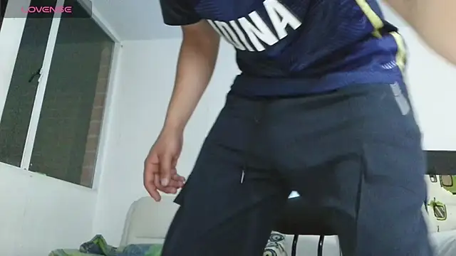 Thomasjons  online show from June 25, 1:41 am