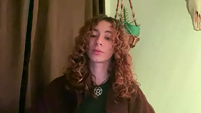 camille delrey online show from June 24, 1:41 am