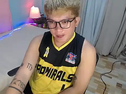 Fuckboii intown online show from July 20, 1:13 pm