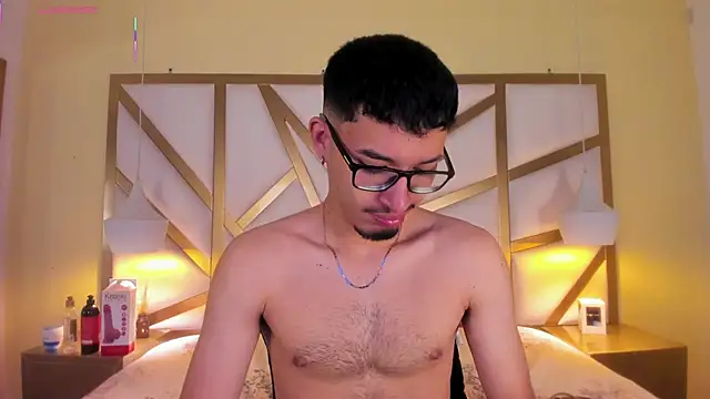 Jaxon Carter online show from May 12, 2:31 am