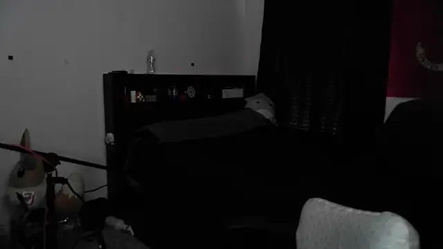 DevilPup75  online show from May 14, 4:27 pm