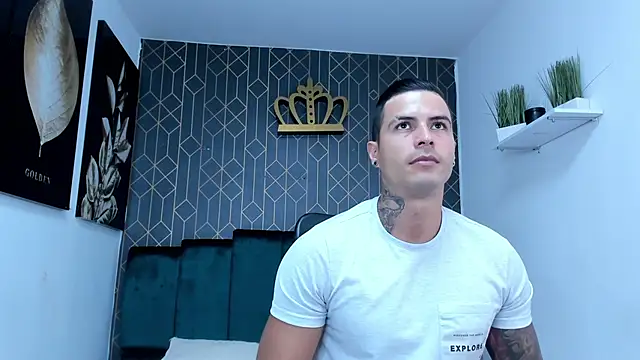 andres-clark92 online show from May 9, 11:28 pm