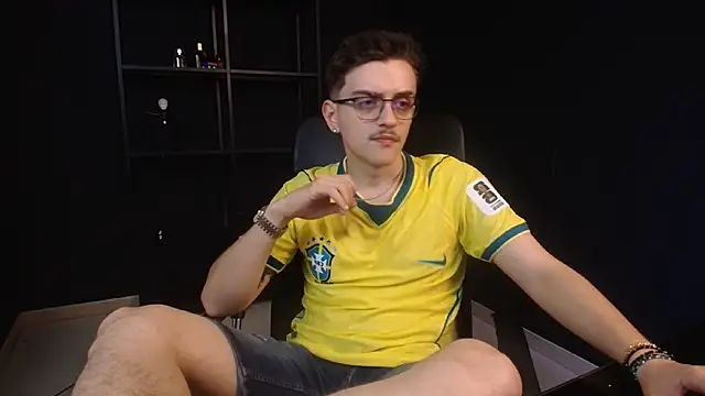 FelixStarkk online show from June 26, 8:50 am