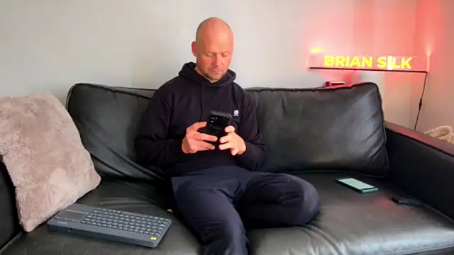 BRIANSILK77 online show from May 14, 8:23 am