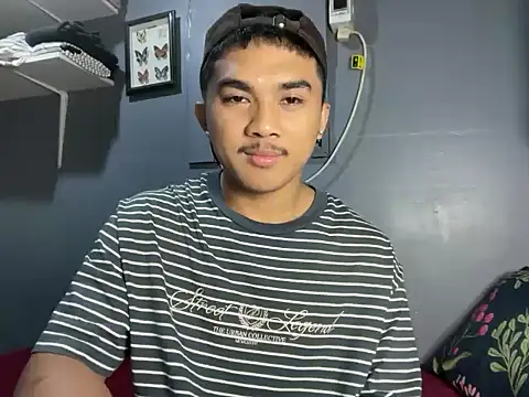 pinoyAdrianneXXX online show from May 7, 1:11 pm