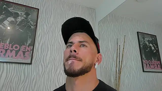 dylan jacobx online show from August 5, 7:52 pm