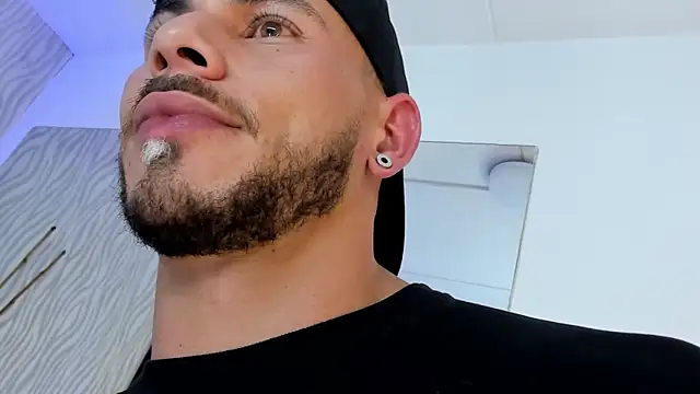 dylan jacobx online show from May 12, 3:15 am