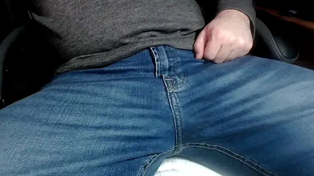 whitewagonsuck online show from May 8, 11:05 pm