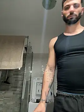 Simon-xx online show from May 1, 11:40 pm