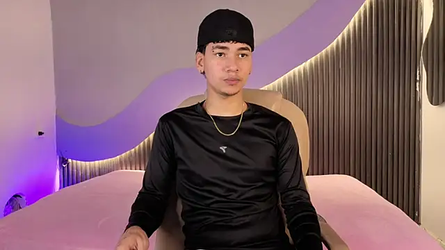 Dominic ghost online show from July 24, 9:11 pm