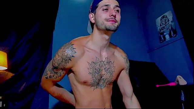 alejo  323   online show from July 20, 3:45 am