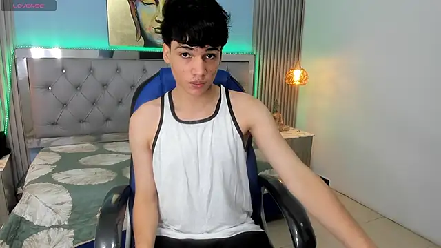 SamBlack  online show from June 8, 1:01 pm