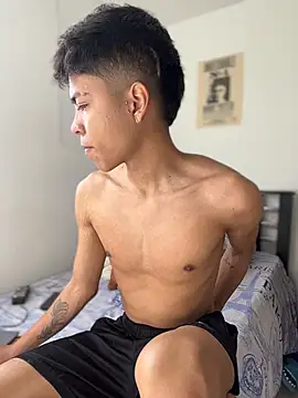 MaxiWildd online show from June 23, 1:48 pm