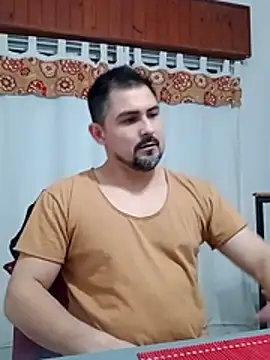 Bradd 32 online show from June 14, 2:35 am