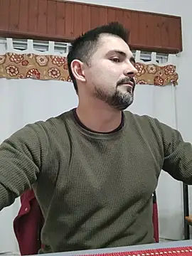 Bradd 32 online show from June 15, 3:42 am