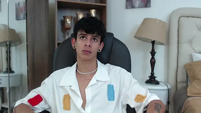 Ibratxandy online show from May 11, 7:00 pm