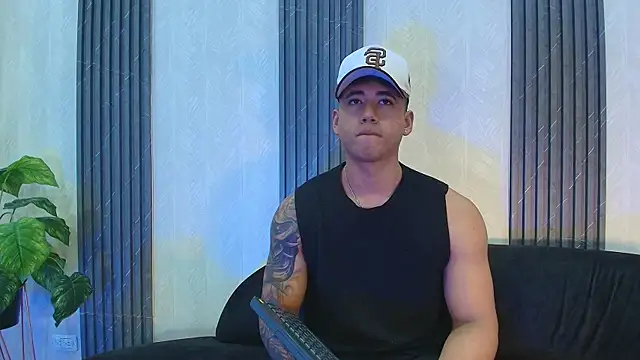 Draven Marceaux online show from August 5, 11:37 am
