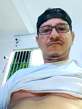 JPJALENQUER online show from May 16, 2:31 am