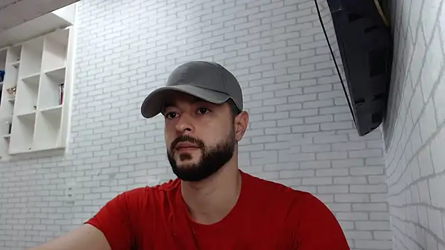BombeiroHotx online show from July 7, 7:28 pm