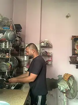 amitsharma7868 online show from July 31, 10:37 am