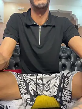 Yasar-Xxxl online show from July 26, 2:08 am