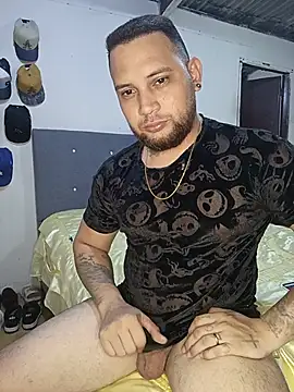 Catire10  online show from May 15, 5:15 am