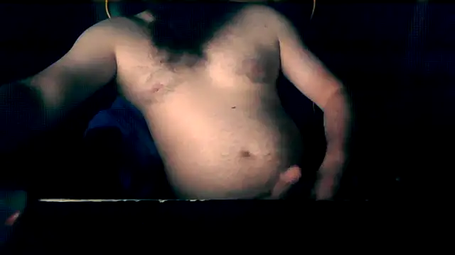 LondonMan1988 online show from May 13, 8:17 pm