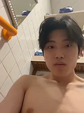 Sunny9643 online show from July 19, 1:39 pm