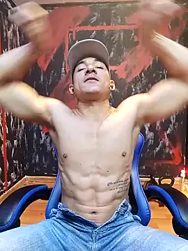 jhonny thes28 online show from May 8, 5:02 pm