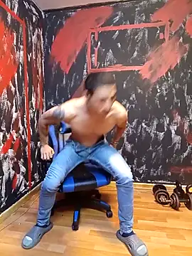 jhonny thes28 online show from May 7, 4:18 pm
