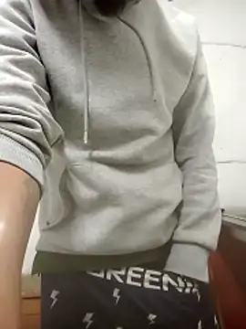 ColouredPapi online show from April 27, 12:40 am