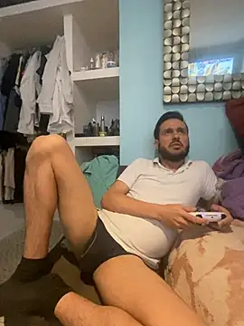 Alexitho25 online show from July 22, 10:40 am