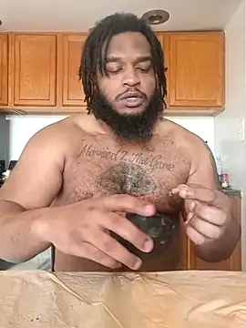Longthickdick33 online show from May 16, 11:52 am