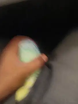 hotboy43339 online show from August 5, 3:44 am
