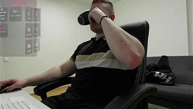 Richard Dullas online show from June 13, 8:51 pm
