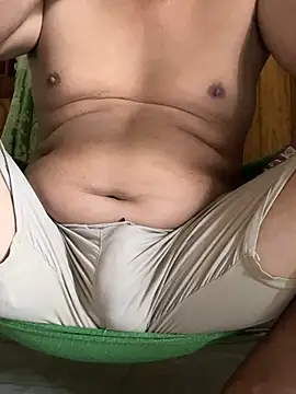 hotboy2x online show from May 8, 4:46 am