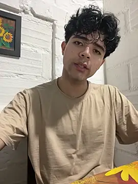 Axel-Mejia online show from May 2, 1:30 am