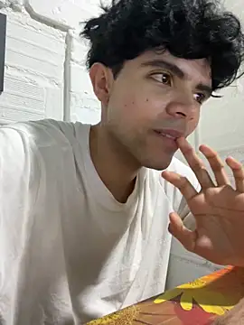 Axel-Mejia online show from April 28, 2:27 am