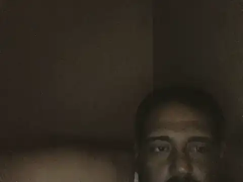 elpoop7305 online show from July 16, 9:49 am